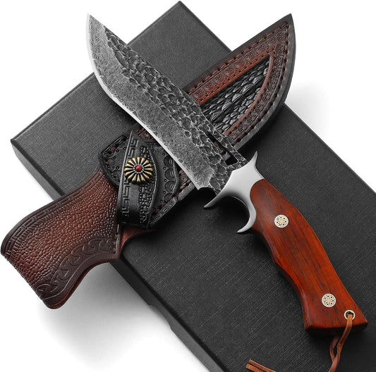 Damascus Hunting Knife - Fixed Blade Wooden Handle Hunting Knife - Damascus Steel Camping knives Comes with a Holster